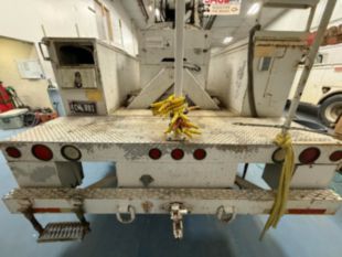 1997 Int'l 4700 4x2 Hi-Ranger Bucket Truck