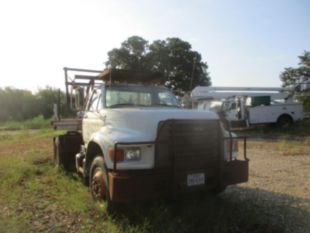 1995 Ford F800