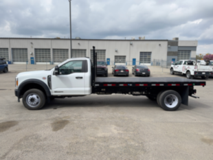 2023 Ford F550 4x4 Load King Flatbed Truck