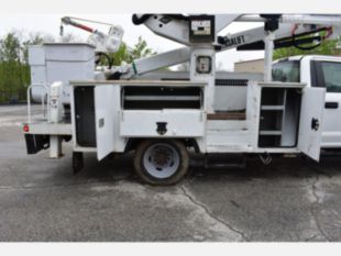 2019 Ford F550 4x4 Versalift VST-47-MHI Bucket Truck