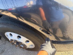 2016 Peterbilt 579 18 Speed Tandem Axle 80" Sleeper Truck