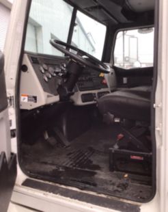 2013 Western Star 4700SB 6x4 Flatbed Truck