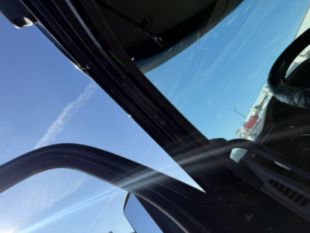 2016 Peterbilt 579 18 Speed Tandem Axle 80" Sleeper Truck