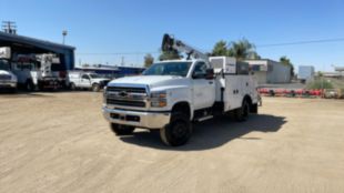 2019 Chevrolet 6500HD 4x4 Service Truck With Crane