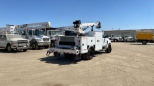 2019 Chevrolet 6500HD 4x4 Service Truck With Crane