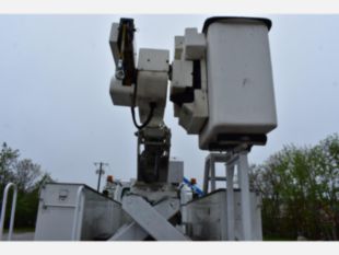 2017 Freightliner M2 Diesel 4x4 Terex HRX-55 Material Handler Bucket Truck