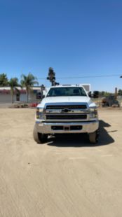 2019 Chevrolet 6500HD 4x4 Service Truck With Crane