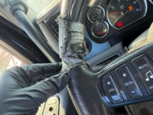 2016 Peterbilt 579 18 Speed Tandem Axle 80" Sleeper Truck