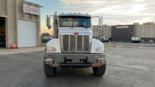 2018 Peterbilt 348 6x4 CURRY CW4D 4000 Gallon Water Truck