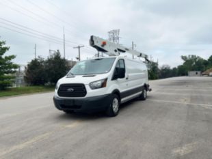2018 Ford T-350 4x2 Versalift Vantel-29-NE Bucket Van