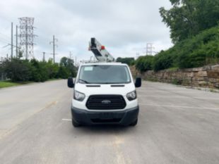 2018 Ford T-350 4x2 Versalift Vantel-29-NE Bucket Van