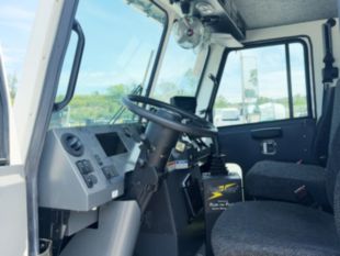 2023 Battle LNT 4x2 Galbreath SLCH-113 Container Handler Truck