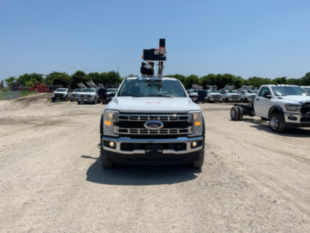 2025 Ford F550 4x2 Versalift SST-40-EIH Bucket Truck