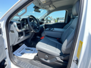 2025 Ford F550 4x2 Versalift SST-40-EIH Bucket Truck