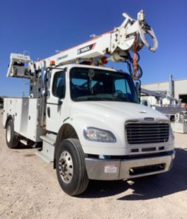 2018 Freightliner M2106 4x2 Terex C4047 Digger Derrick