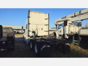 2019 Int'l LT-625 Cummins Powered Sleeper Truck