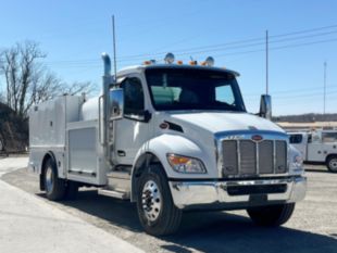 2025 Peterbilt 537 4x2 Taylor Pump & Lift 1000G F/L Lube Truck