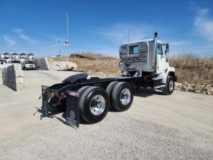 2015 Western Star 4700 6x6 Daycab Tractor
