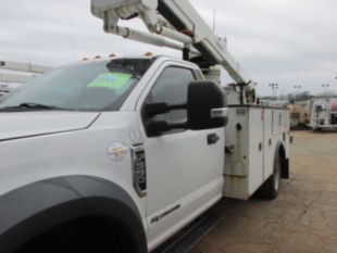 2017 Ford F-550 4x4 Diesel Versalift SST-40-EIH Bucket Truck