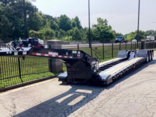 55 tons 53' x 8'6" 22,645 lbs Triple Axle Lowboy Trailer