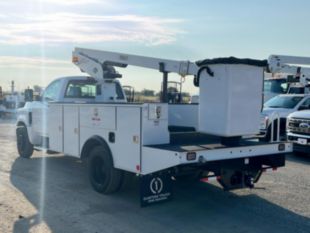 2023 Chevrolet 6500 4x2 Versalift SST-36-NE Bucket Truck