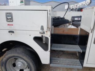 2022 Dodge 5500 Diesel 4x2 Posi Plus Cable Placer Truck