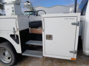 2022 Dodge 5500 Diesel 4x2 Posi Plus Cable Placer Truck