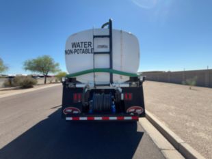 2015 Freightliner M2106 4x4 Load King 2000 Gallon Water Truck