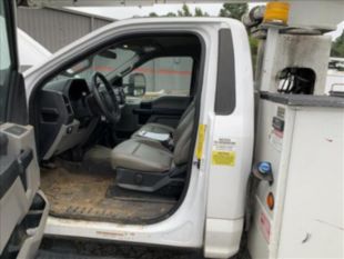 2020 Ford F550 4x4 Terex TL38 Bucket Truck