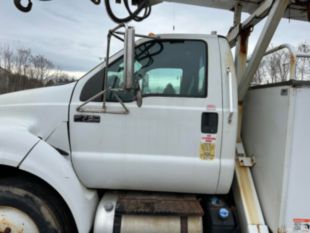 2015 Ford F-750 Diesel 4x2 Terex Commander 4047 Digger Derrick Truck