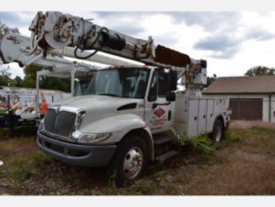 2011 Altec Digger Derrick (model not listed) 2100 International 4300