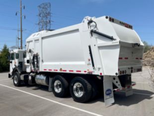 Automated Side Loader
