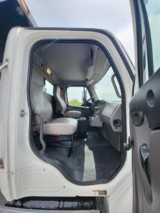 2016 Freightliner M2106 4x2 2025 Load King 10 Ft. Dump Truck