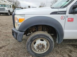 2016 Ford F-550 4x4 Gas Engine Terex LT-40 Bucket Truck