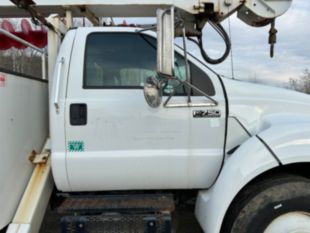 Terex F750 Digger Derrick on 2015 Ford F750