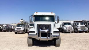 2023 VOLVO VHD 10x4 Load King 18 Ft. Dump Truck