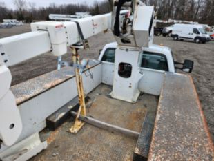 2016 Ford F-550 4x4 Gas Engine Terex LT-40 Bucket Truck