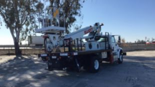 2017 International 4300 4x2 Elliott G50F Hi Rail Bucket Truck