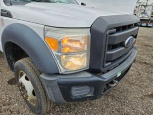 2016 Ford F-550 4x4 Gas Engine Terex LT-40 Bucket Truck