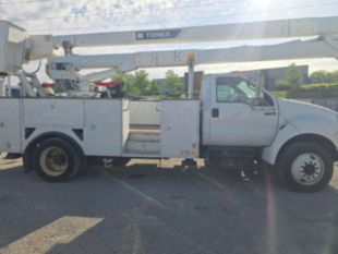 2015 Ford F-750 Diesel 4x2 Terex TC-55 Material Handler Bucket Truck
