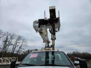 2016 Ford F-550 4x4 Gas Engine Terex LT-40 Bucket Truck