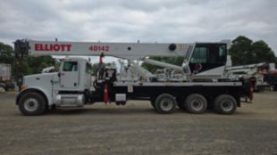 40 tons 142 ft Boom Truck