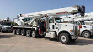 45 tons 142 ft Boom Truck