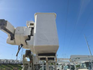 2015 Ford F-750 Diesel 4x2 Terex TC-55 Material Handler Bucket Truck