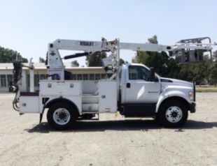 2019 Ford F-750 4x2 Versalift VTP-40-NE Cable Placer