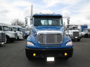 2005 Freightliner Columbia Diesel 6x4 Day Cab