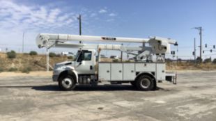 2016 International 4300 4x2 Terex 5TC-55 Bucket Truck