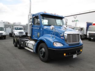 2005 Freightliner Columbia Diesel 6x4 Day Cab