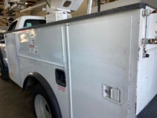 2015 Ford F-550 4x4 Gas Powered Terex LT-40 Bucket Truck