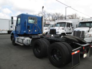 2005 Freightliner Columbia Diesel 6x4 Day Cab